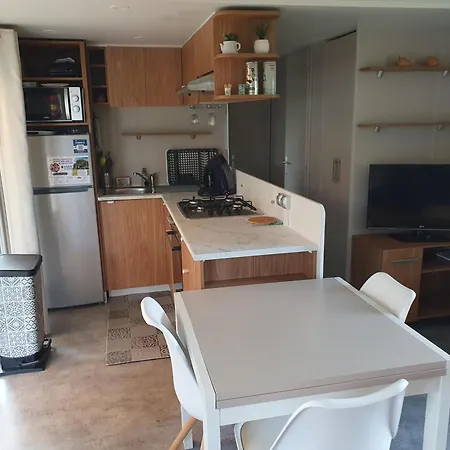 Hergine Kamp alanı Pérols